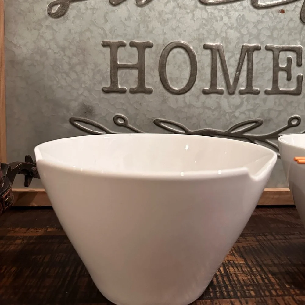 Set of 2 Sur La Table Rice Bowl/Ramen bowls